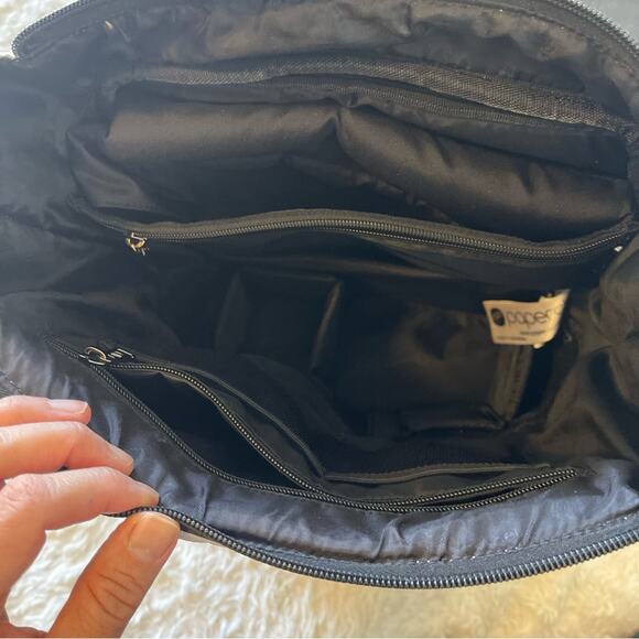 Paperclip Jojo Chic Changing Pad Bag Ivory/Black - Picture 9 of 12